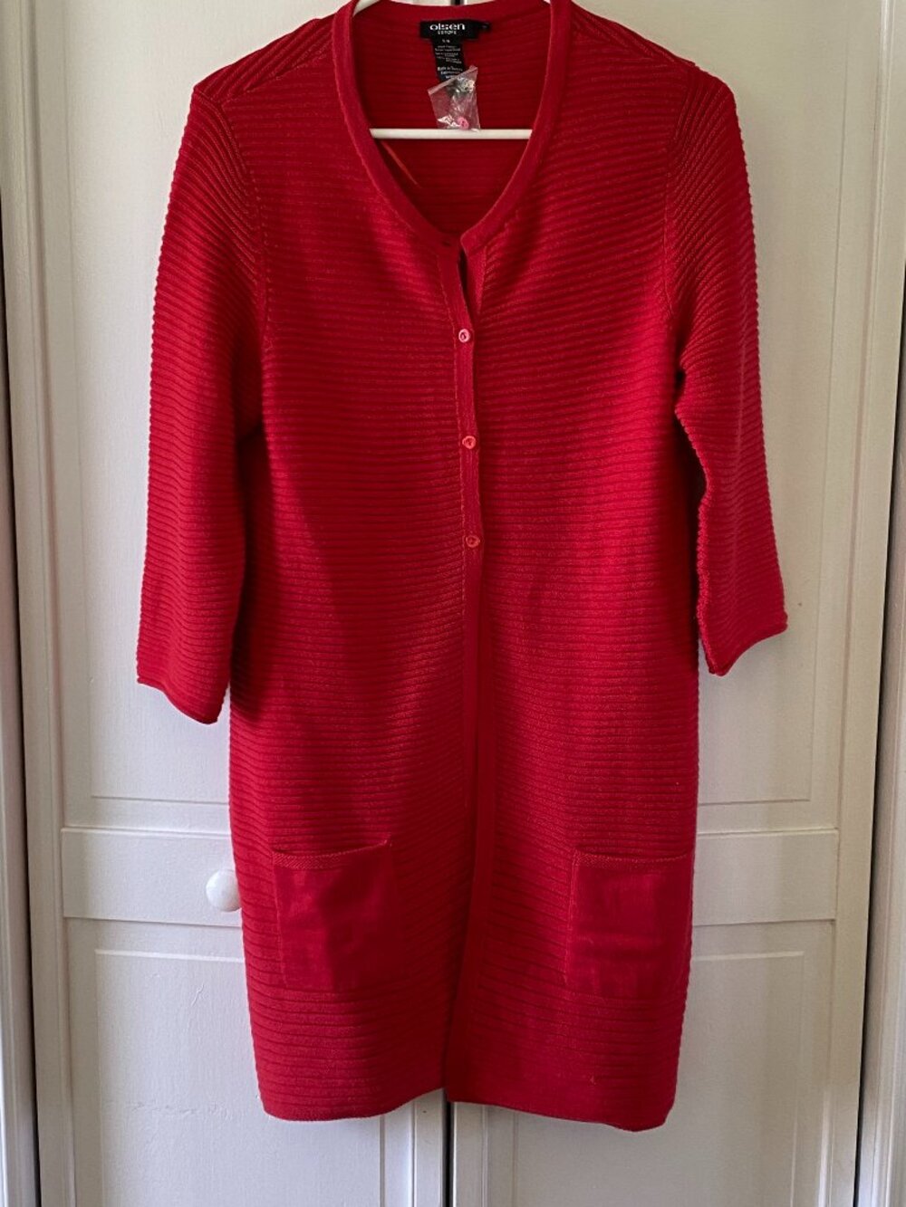 #22 Women's Olsen long sweater